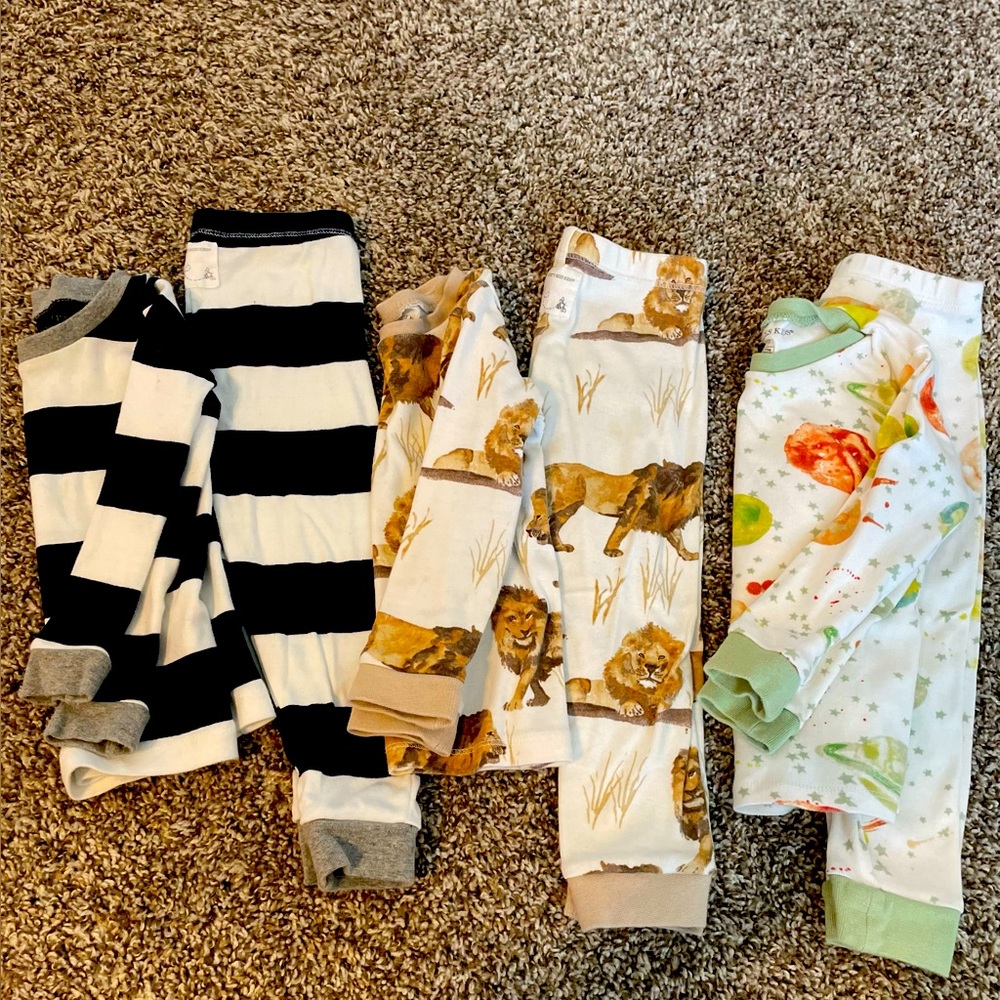 Burt's Bee 2T pajama sets